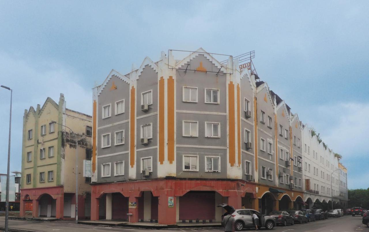 "Cloth Art Homestay" 4 Min Walk To Car Free Zone By Shine Stay Malacca Exterior photo