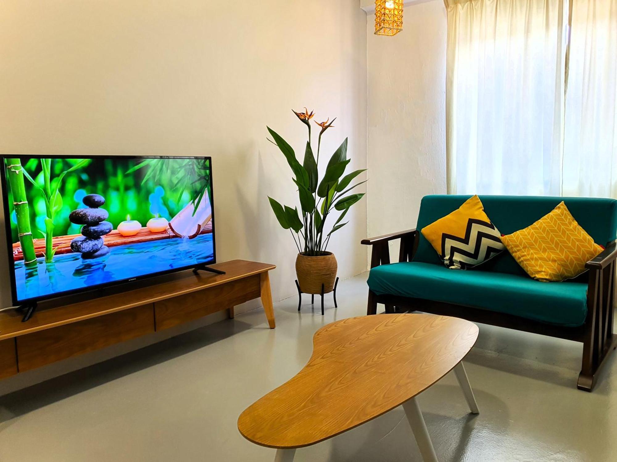 "Cloth Art Homestay" 4 Min Walk To Car Free Zone By Shine Stay Malacca Exterior photo